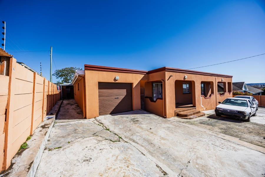 10 Bedroom Property for Sale in Greenfields Eastern Cape